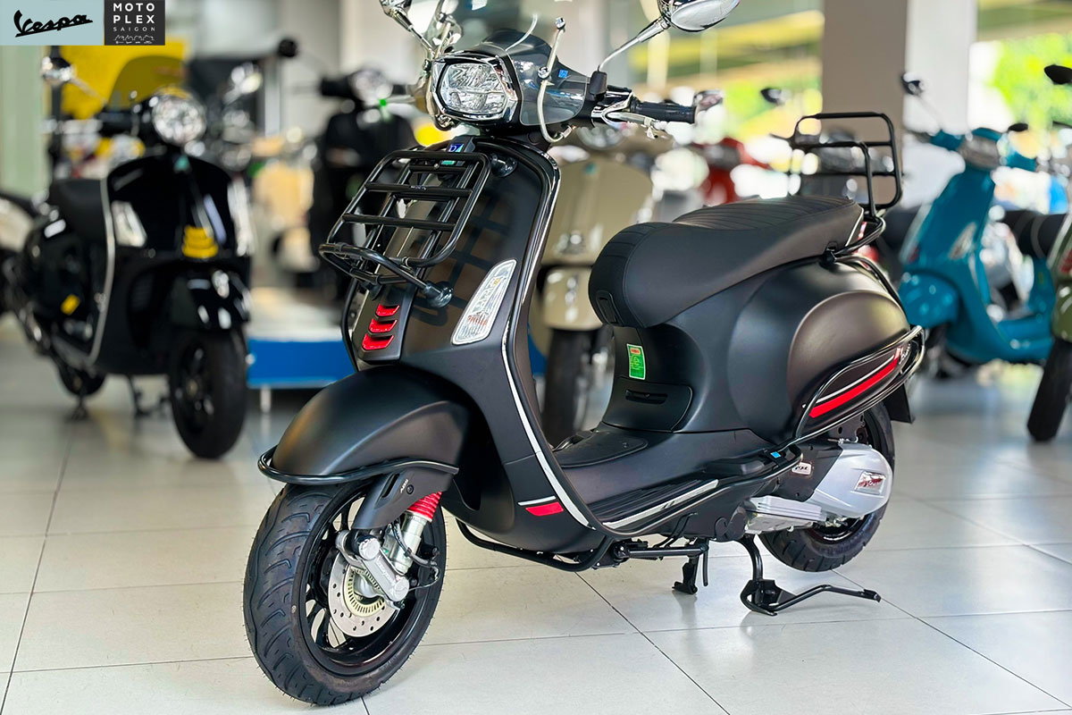 Khung bảo vệ trước sau